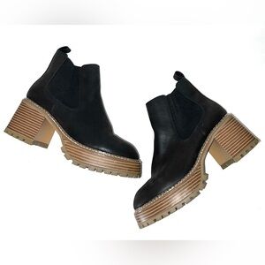 Altar’d State Faux Leather Pull On Block Heel Boots Booties Sz 6.5